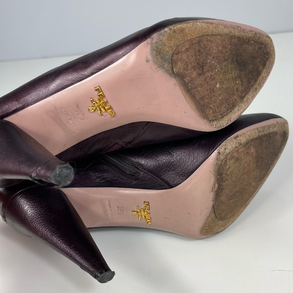 PRADA Women’s Plum Metallic Bronzed High Heel Side Zip Ankle Boots Booties 39.5 - Picture 11 of 16